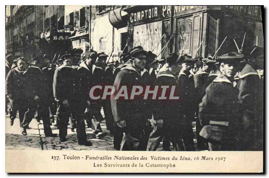Toulon - Funérailles Nationales des Victimes du Téna, 16 Mars 1907 — Les Survivants de la Catastrophe — Photo Baudouin, Marseille