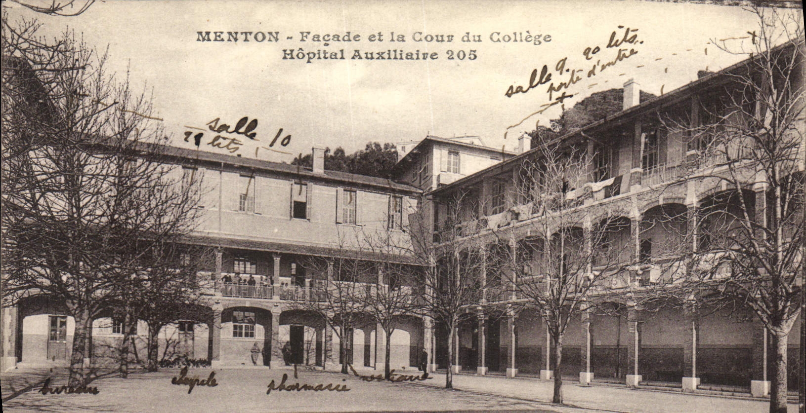 Menton - Façade et la Cour du Collège Hôpital Auxiliaire 205