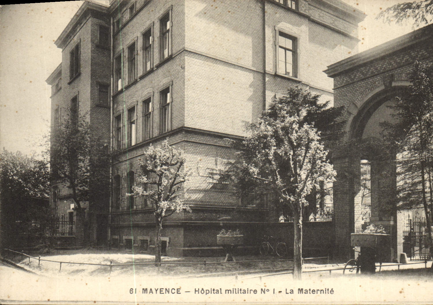 Mayence — Hôpital militaire N° 1 — La Maternité