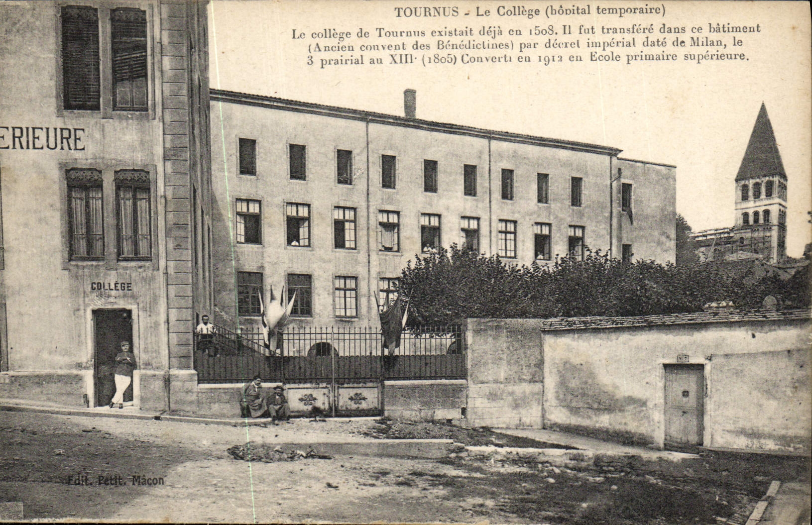 Tournus - Le Collège (hôpital temporaire) — Ancien couvent des Bénédictines — Edit. Petit, Mâcon
