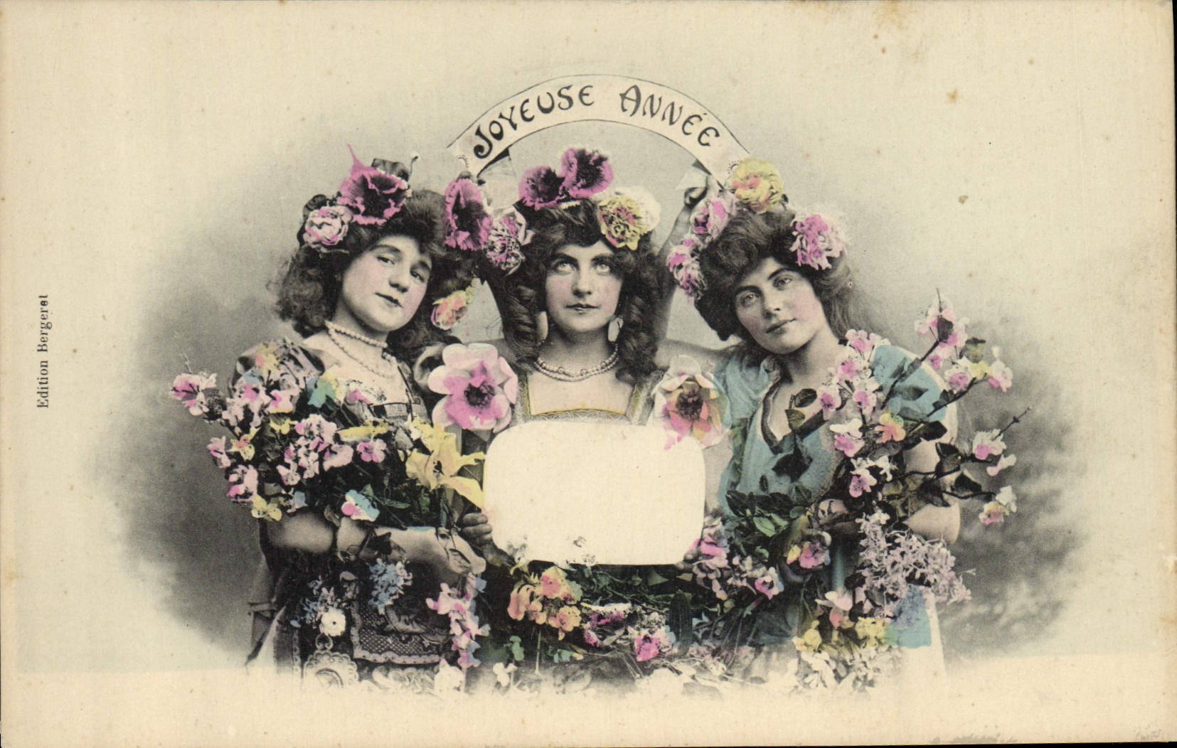 CPA Fantaisie Femmes Joueuse Annee