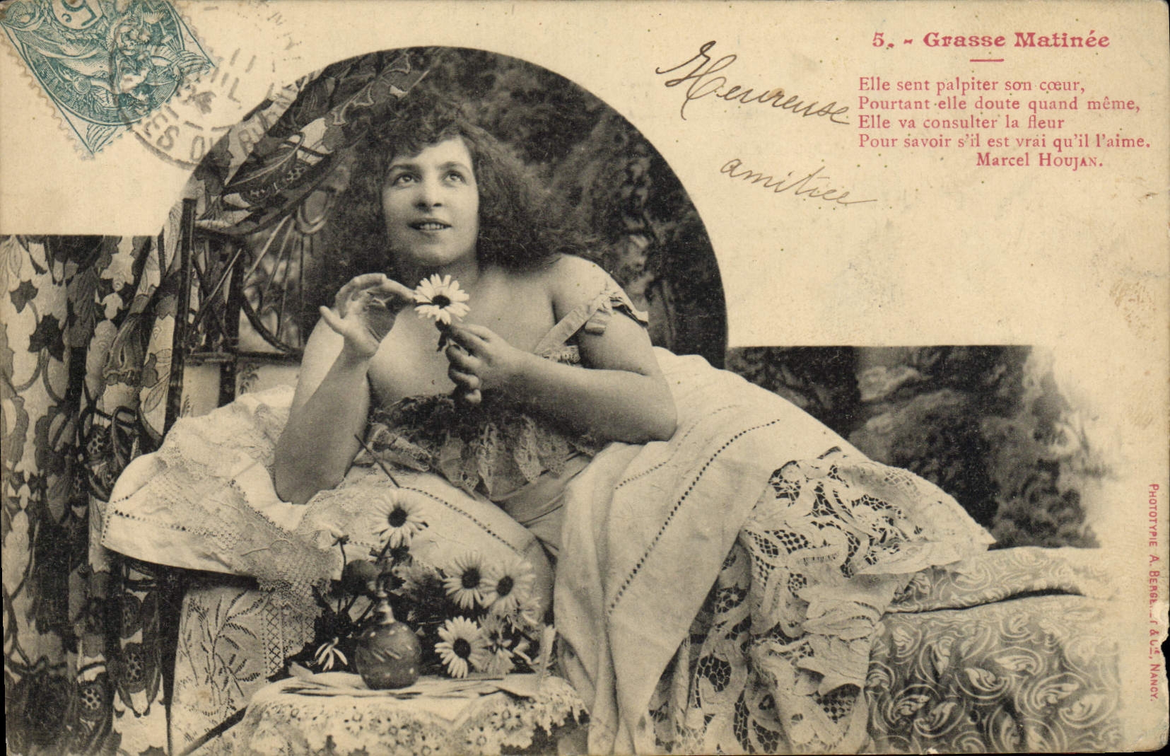Femme avec fleur — Grasse Matinée — Phototype A. Berne, L'Étang, Nancy