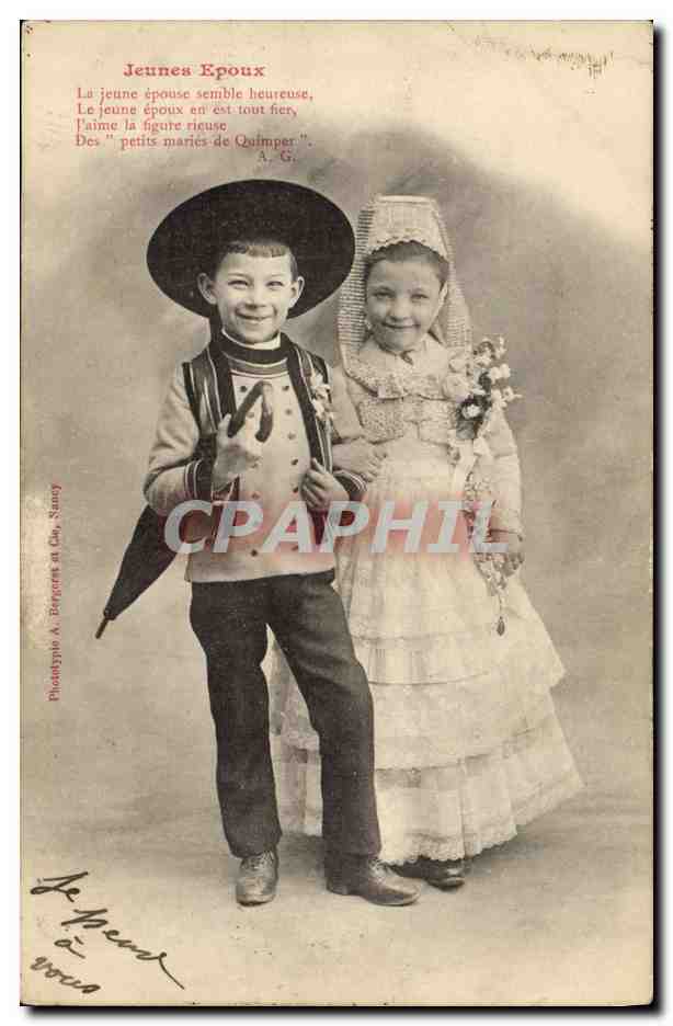 CPA Fantaisie Enfants Jeunes epoux