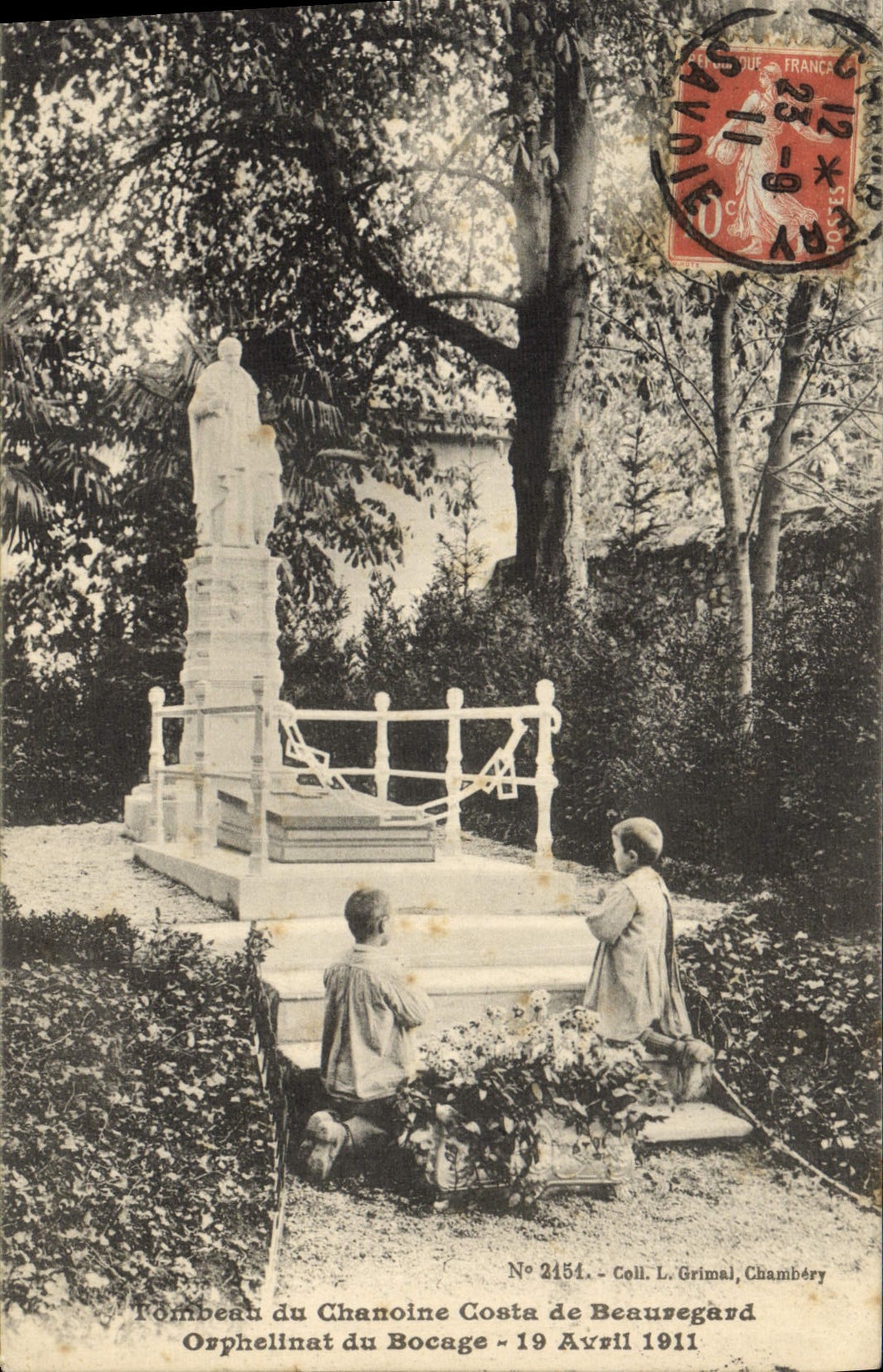 CPA Tombeau du chanoine Costa de Beauregard Orphelinat de Bocage 