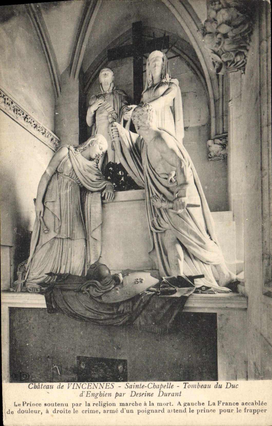 CPA Chateau de Vincennes Saint Chapelle Tombeau du duc d'Enghien par Deseine Durant 