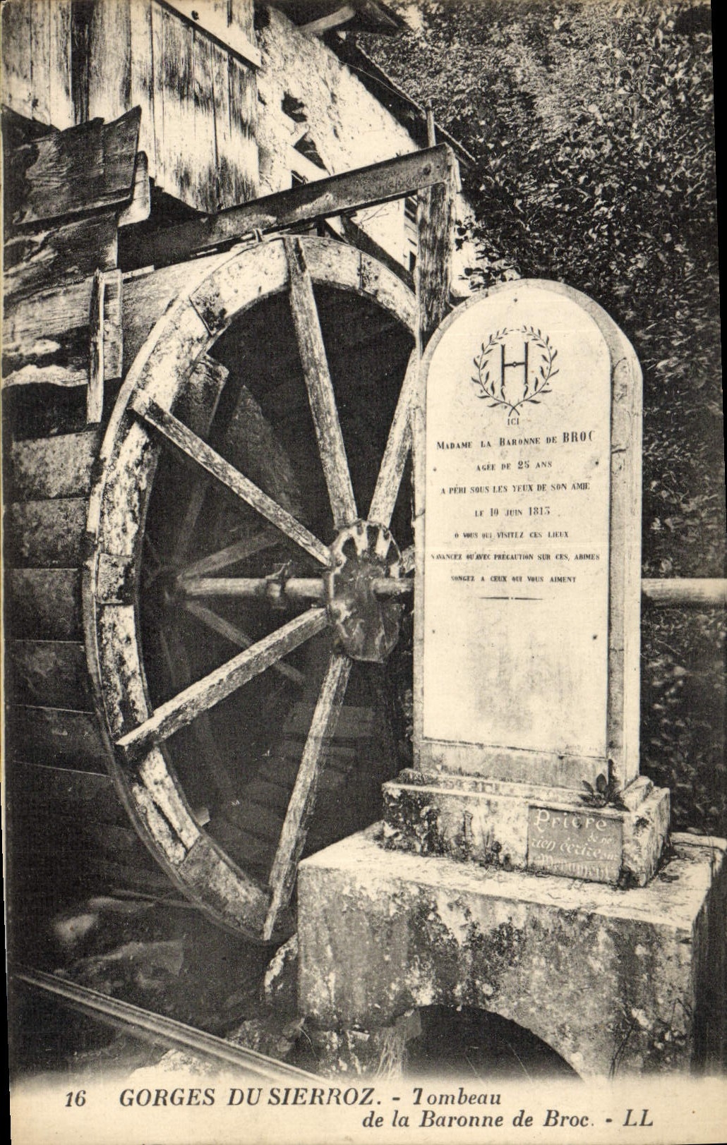 CPA Gorges du Sierroz Tombeau de la baronne de Broc 