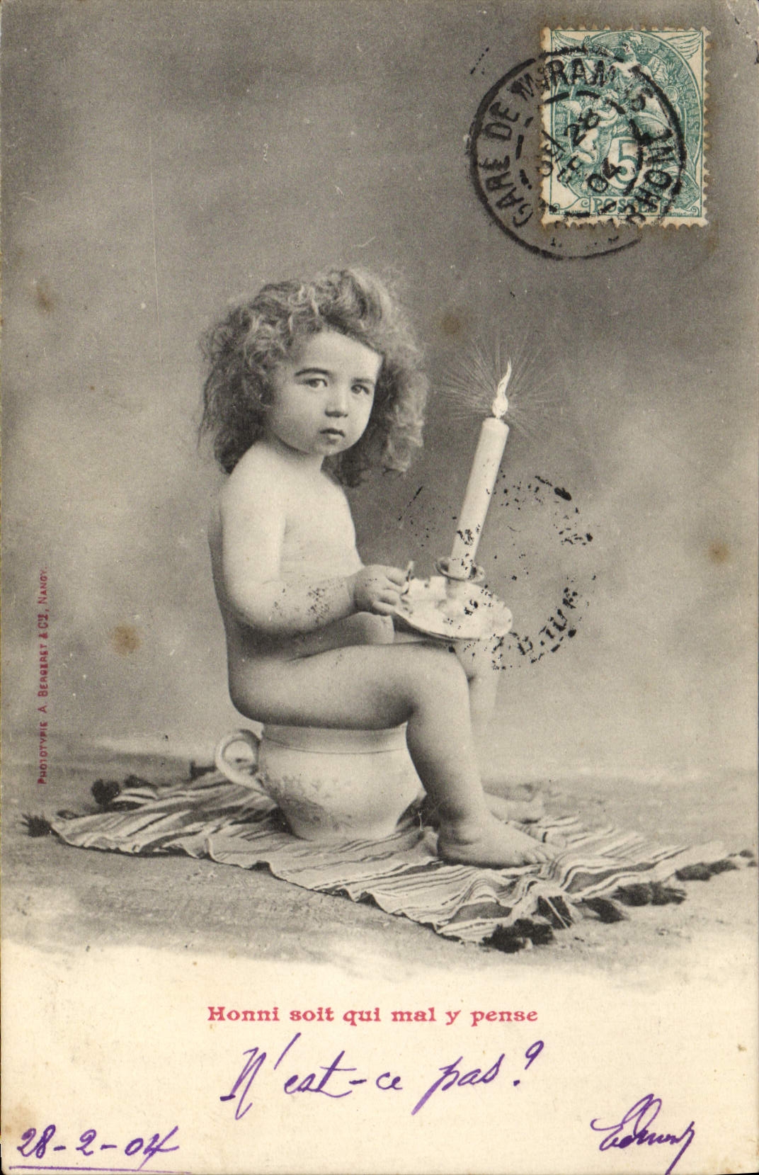 CPA Fantaisie Enfant Honni soit qui mal y pense 