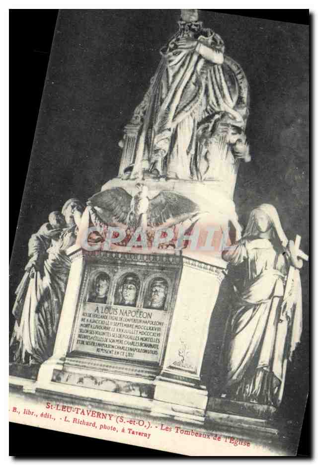 CPA Mort St Leu Taverny Les tombeaux de l'eglise 