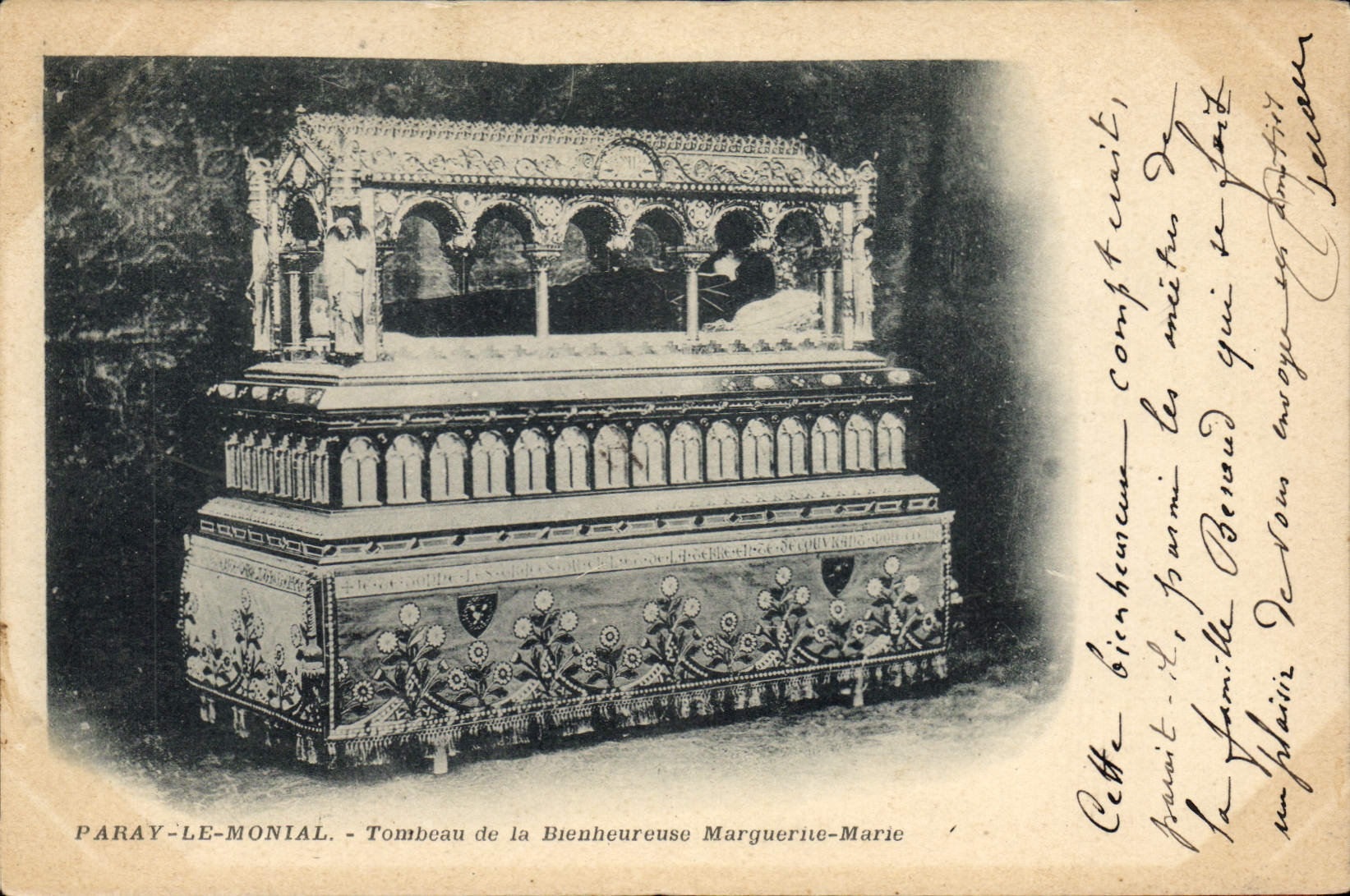CPA Mort Paray le Monial Tombeau de la bienheureuse Marguerite MArie