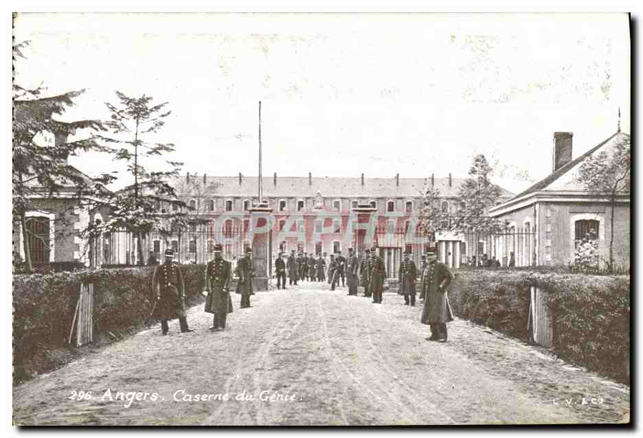 CPA Militaria Angers Caserne du Genie 