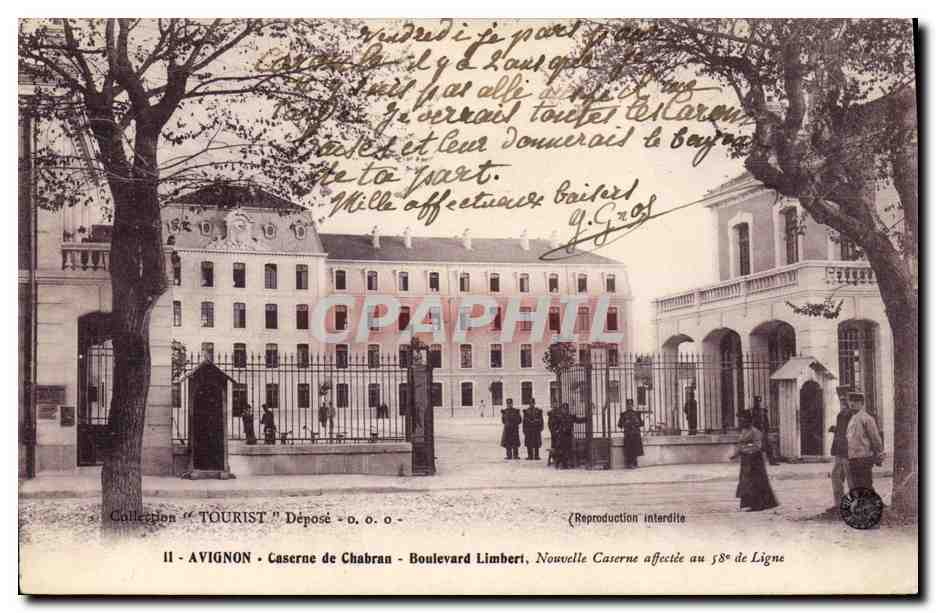 CPA Militaria Avignon Caserne de Chabran Boulevard Limbert Nouvelle caserne affectee au 58eme de Ligne 