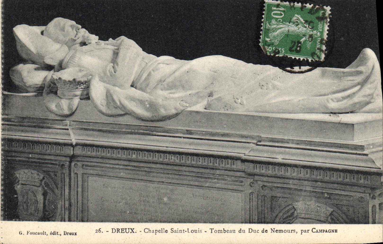 CPA Dreux Chapelle Saint Louis Tombeau du duc de Nemours Campagne
