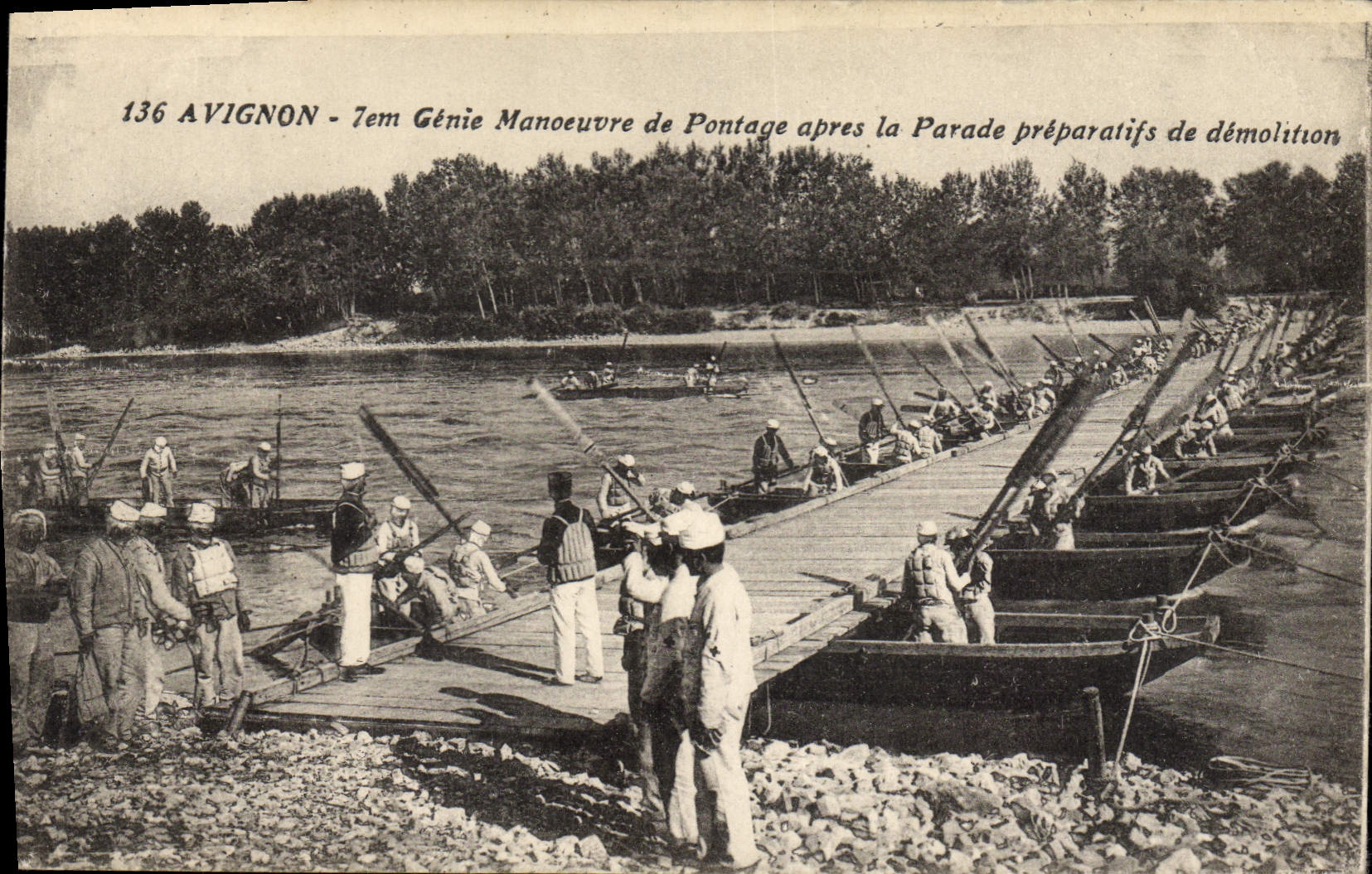 Avignon — Brückenbau nach Parade für Abrissvorbereitungen — Unbekannter Verlag, Nr. 136