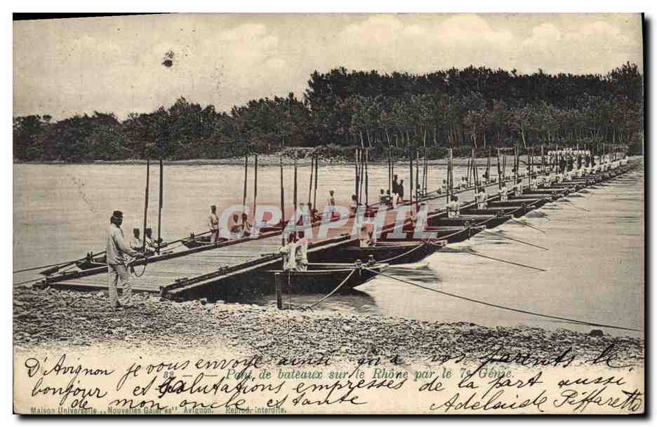 Pont de bateaux sur le Rhône à Avignon — éditeur Maisons Universelle, Nouvelles Galeries, n°62