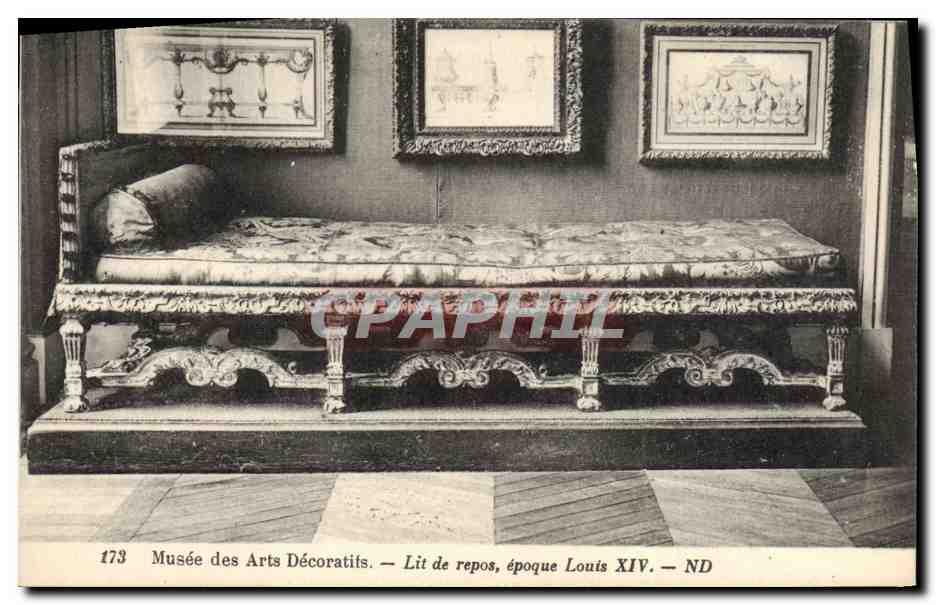Musée des Arts Décoratifs — Lit de repos, époque Louis XIV