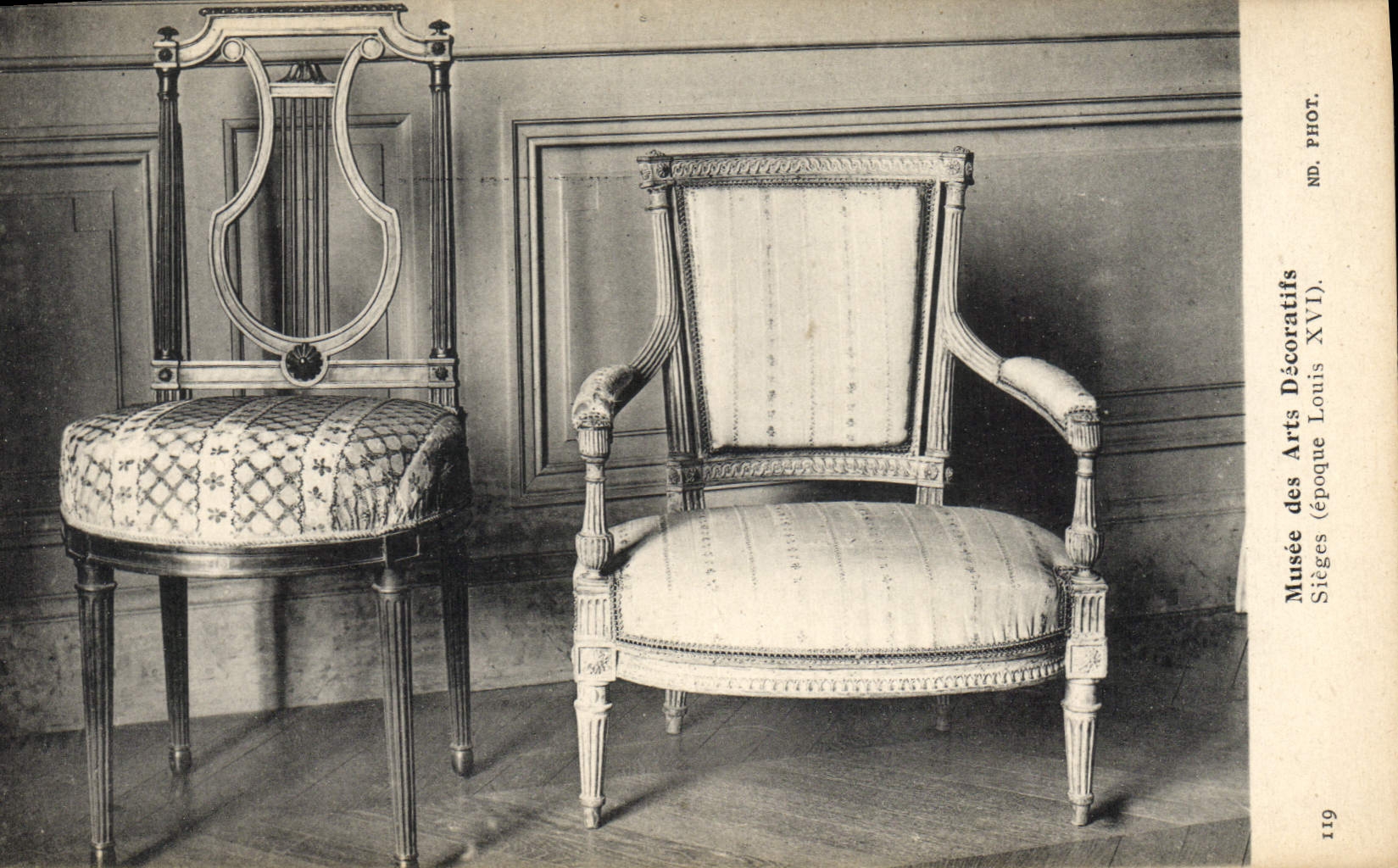 Sièges de l'époque Louis XVI — Musée des Arts Décoratifs — ND. PHOT. 119