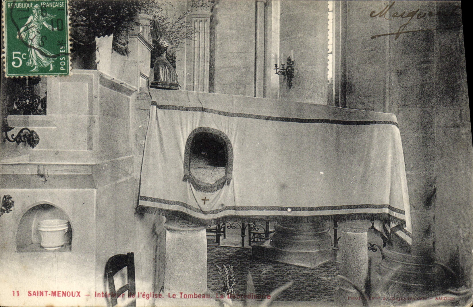 CPA Saint Menoux Interieur de l'eglise Le tombeau 