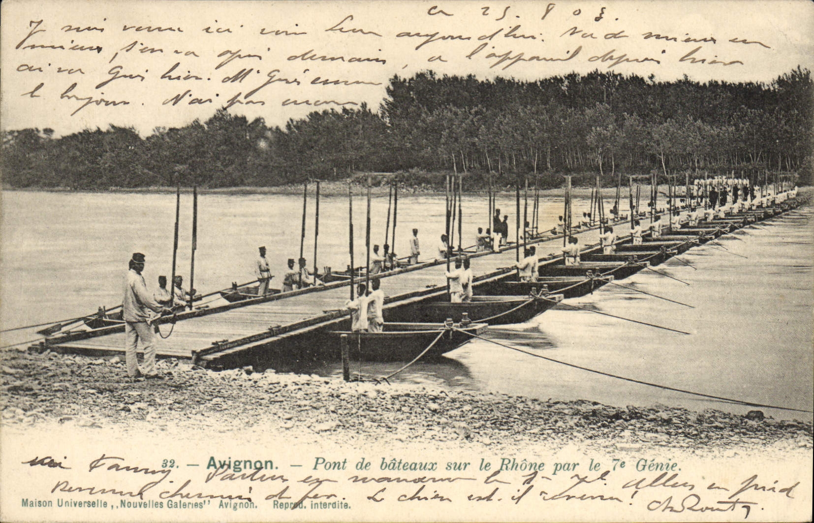 Avignon — Pont de bâteaux sur le Rhône par le 7e Génie — Maison Universelle, Nouvelles Galeries