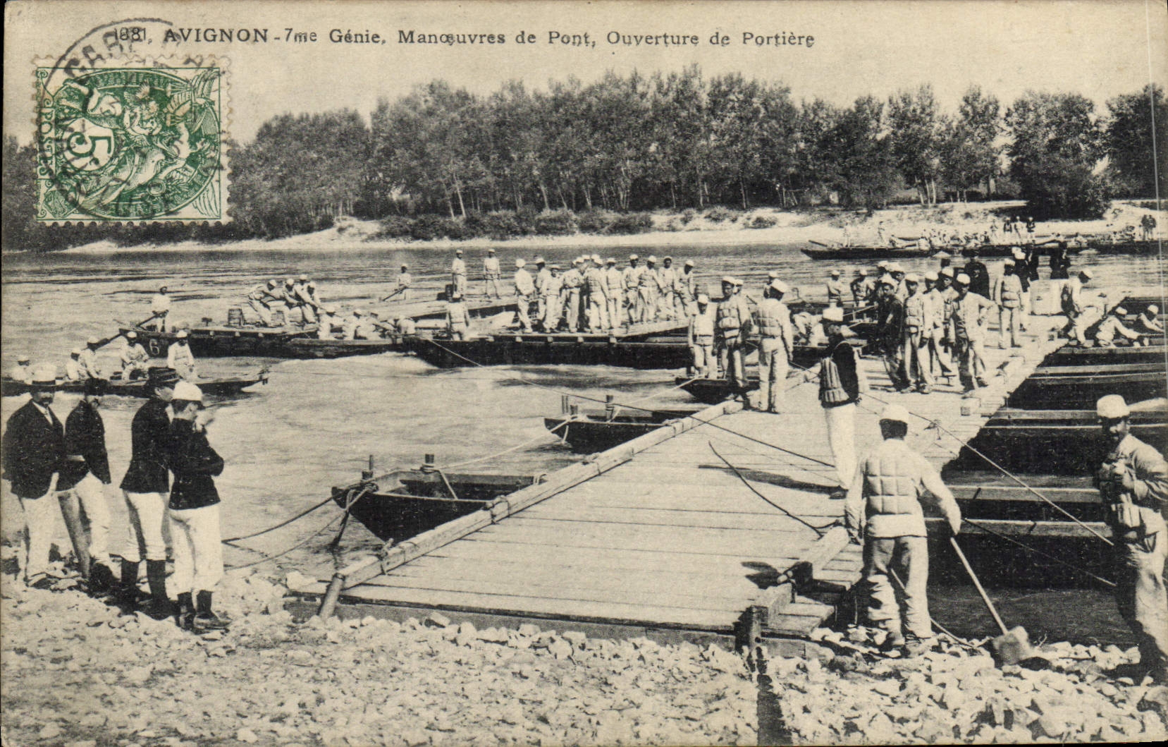 CPA Militaria Avignon 7eme Genie Manoeuvres de pont Ouverture de Portiere 