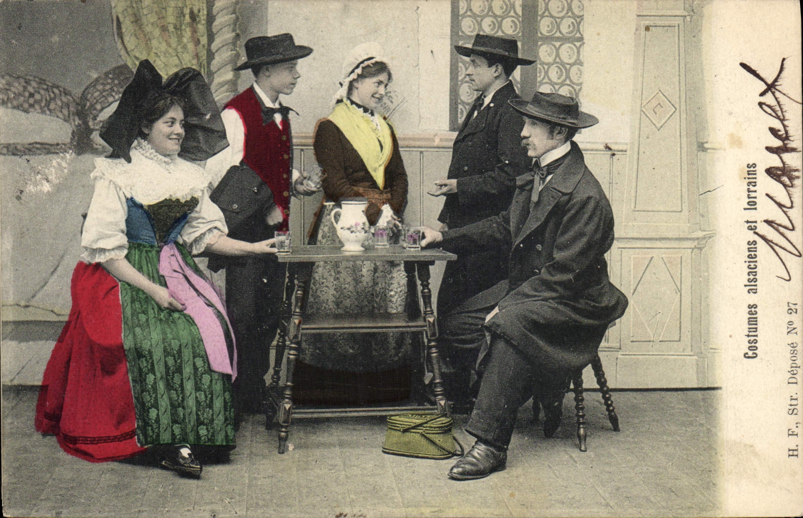 CPA Folklore Alsace Costumes alsaciens et lorrains