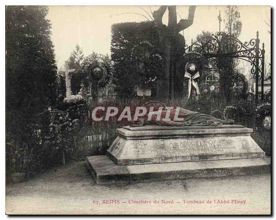 CPA Reims Cimetiere du Nord Tombeau de l'abbe Miroy 