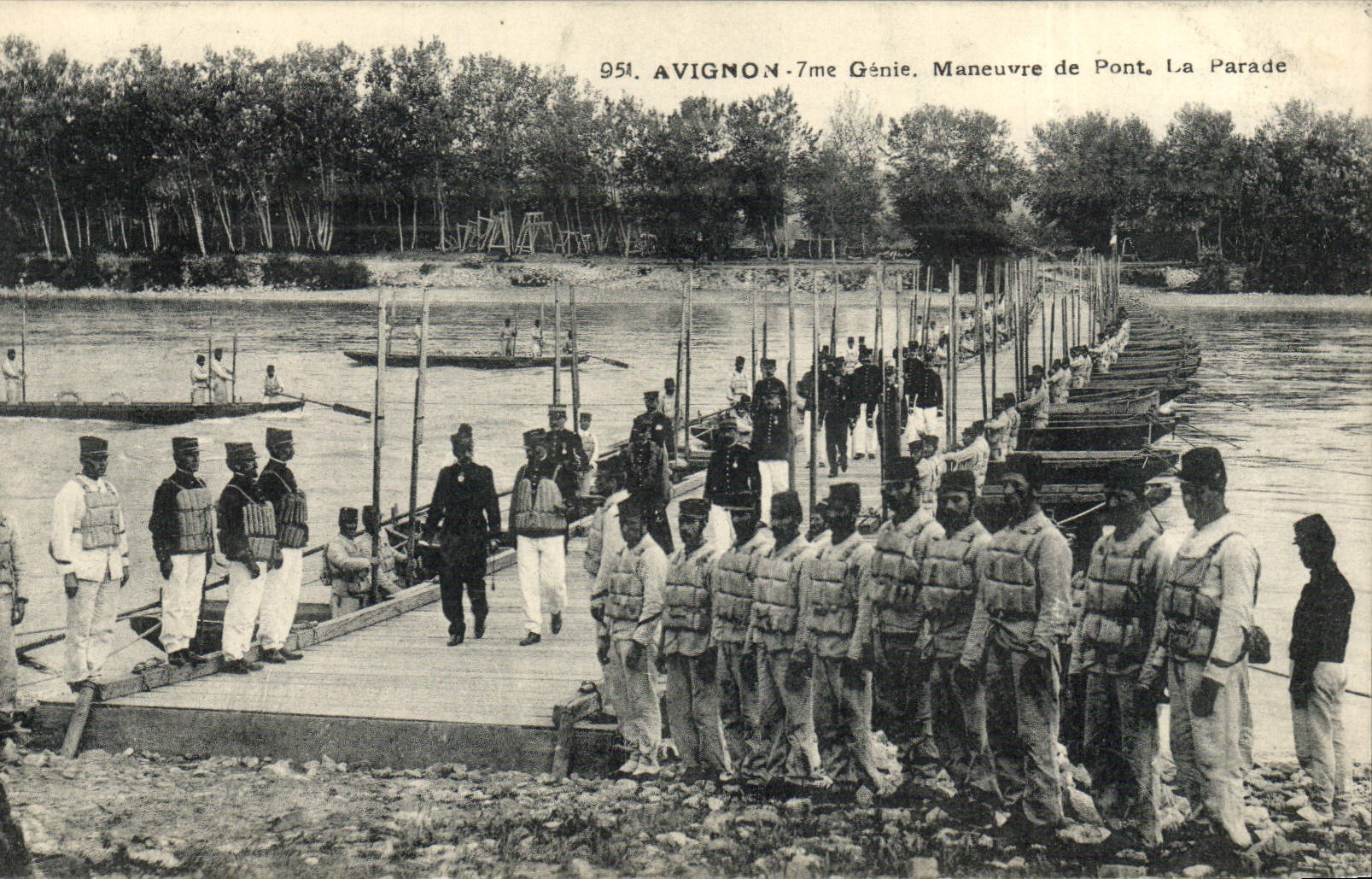 Avignon - 7th Engineers. Bridge Maneuver, The Parade