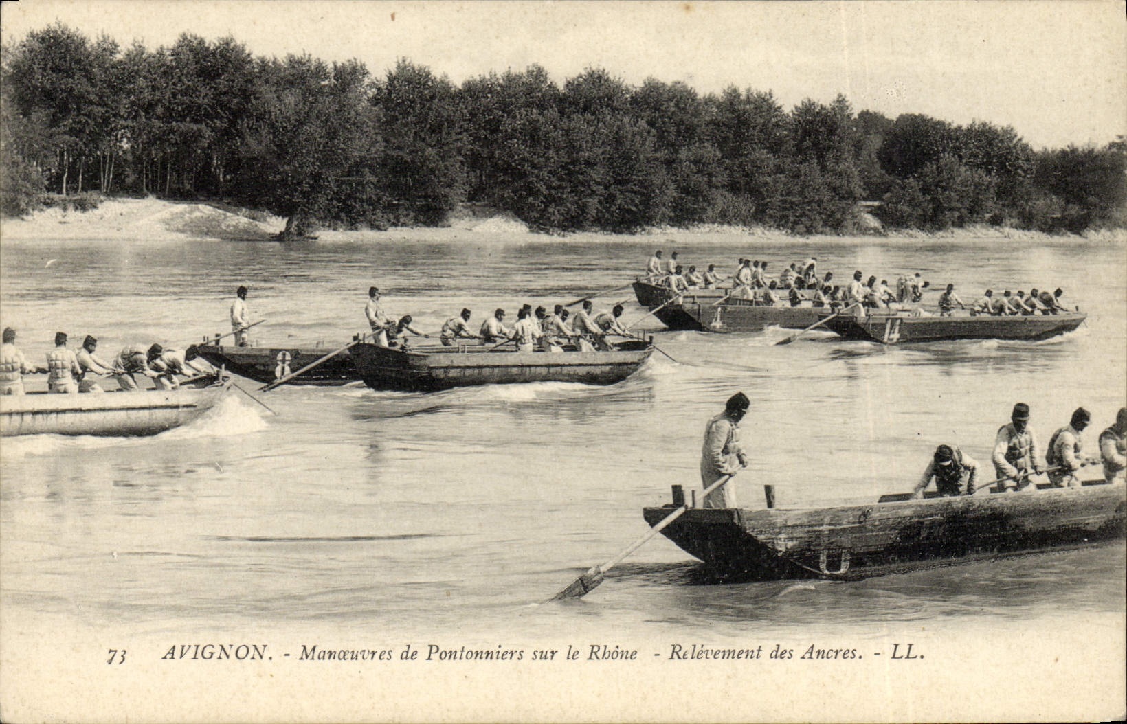Avignon - Manœuvres de Pontonniers sur le Rhône - Relèvement des Ancres - LL.