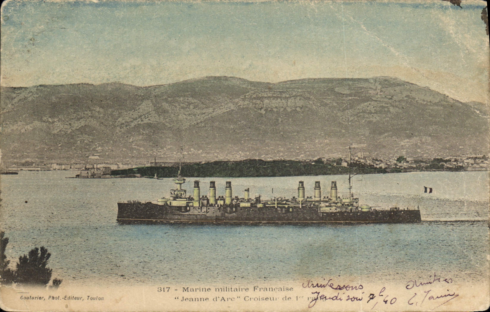 CPA Bateau Jeanne d'Arc Croiseur de 1er rang