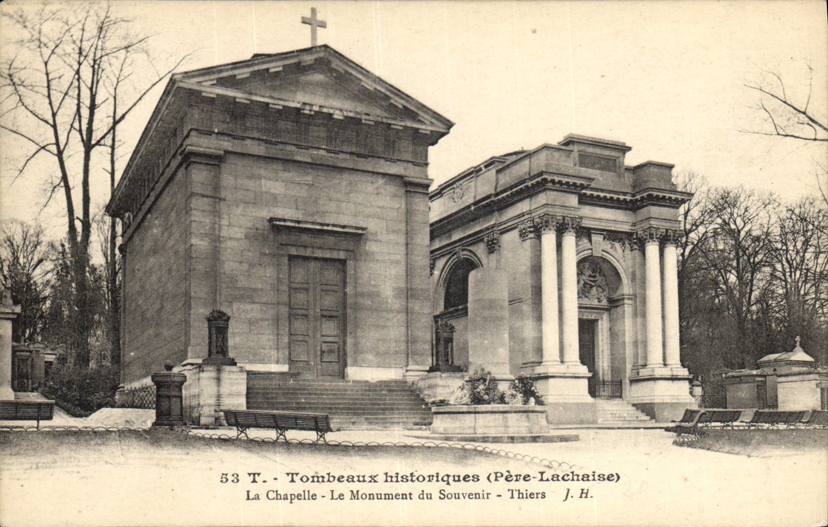 Père-Lachaise - Tombeaux historiques - La Chapelle et Le Monument du Souvenir