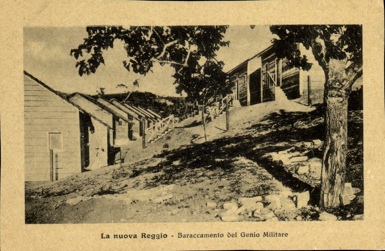CPA Militaria La Nuivoa Reggio Baraccamento del Genio Militare