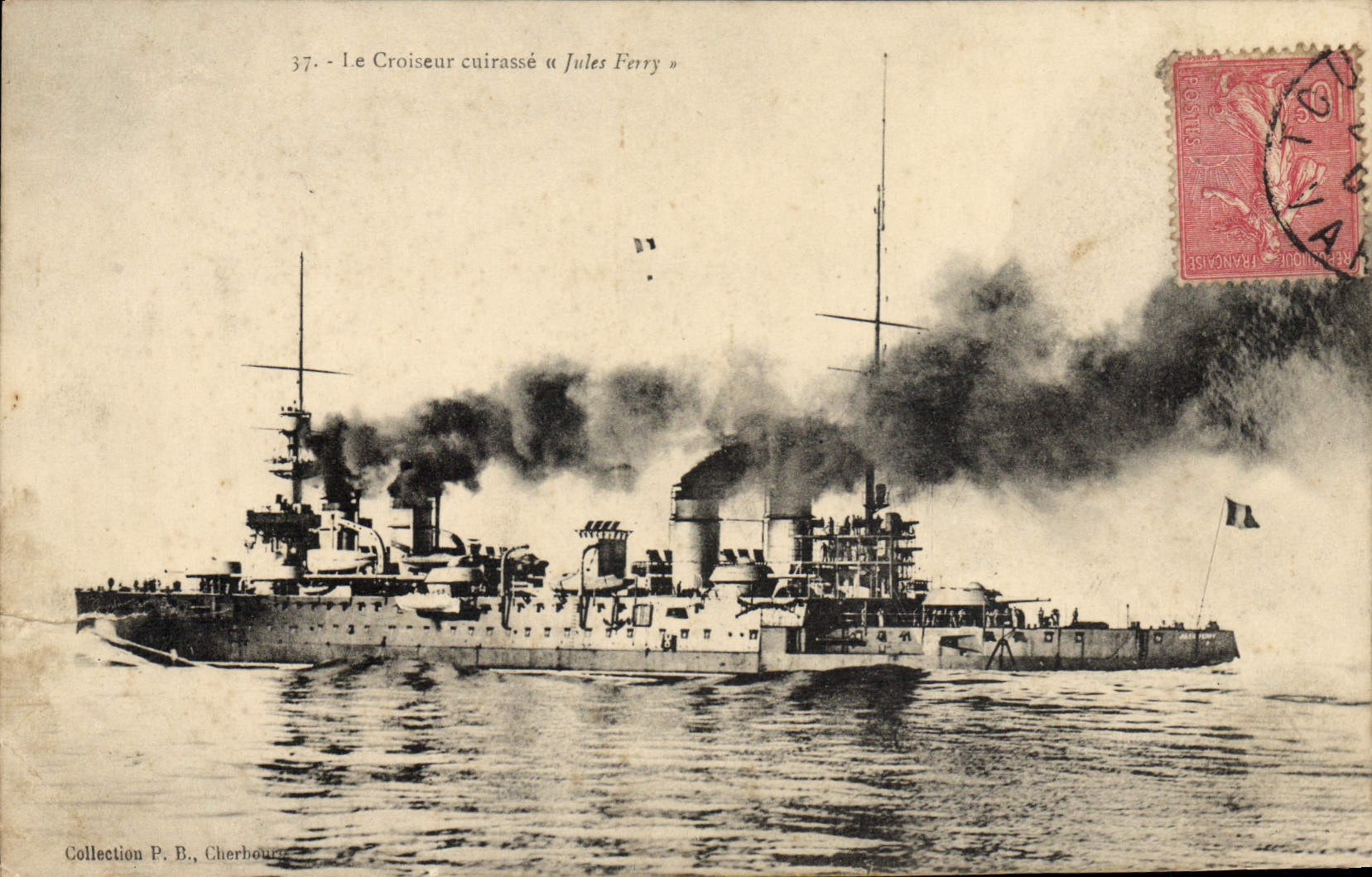 CPA Bateau Le Croiseur Cuirasse Jules Ferry
