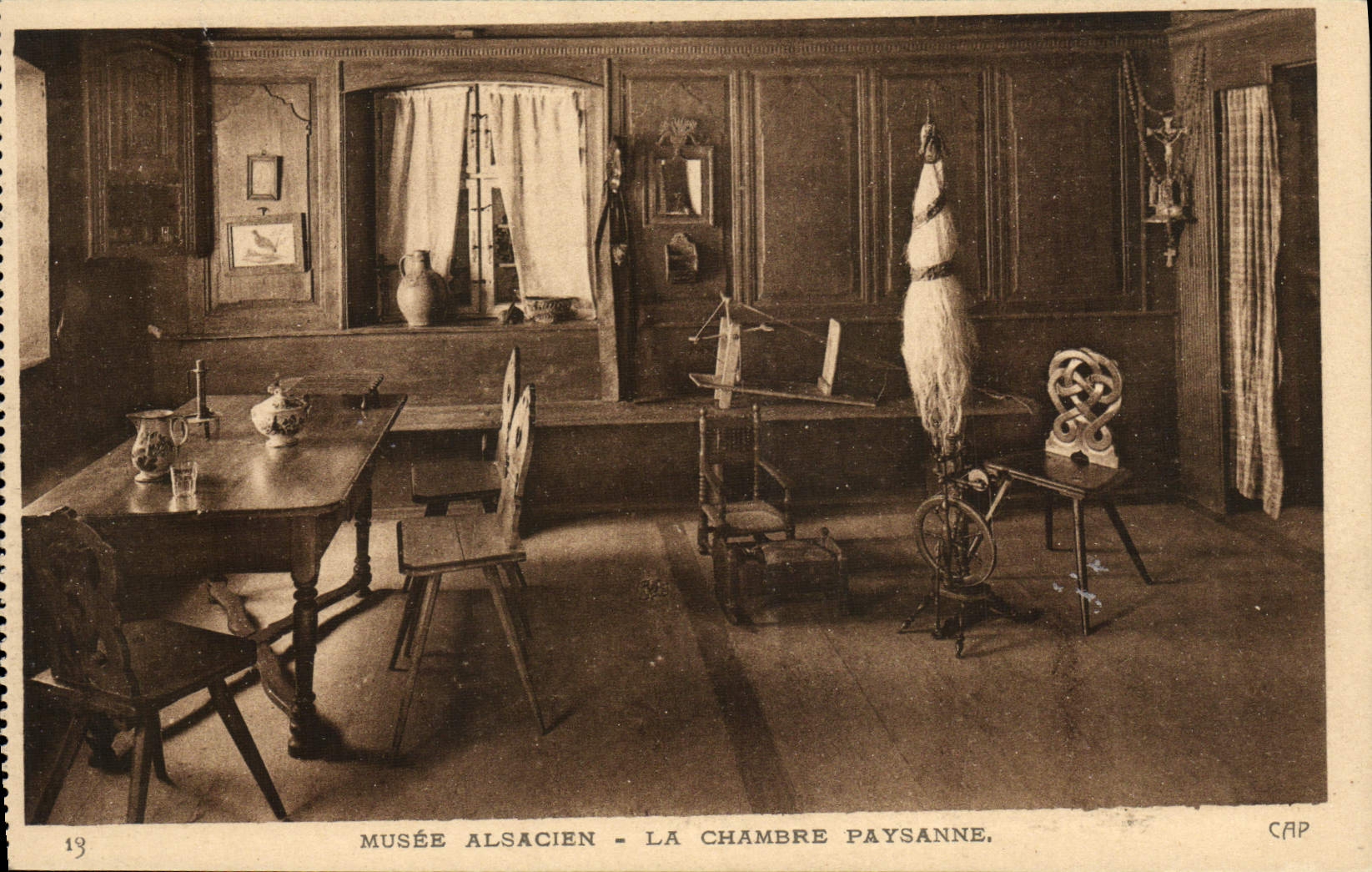 CPA Folklore Alsace Musee alsacien La chambre paysanne 