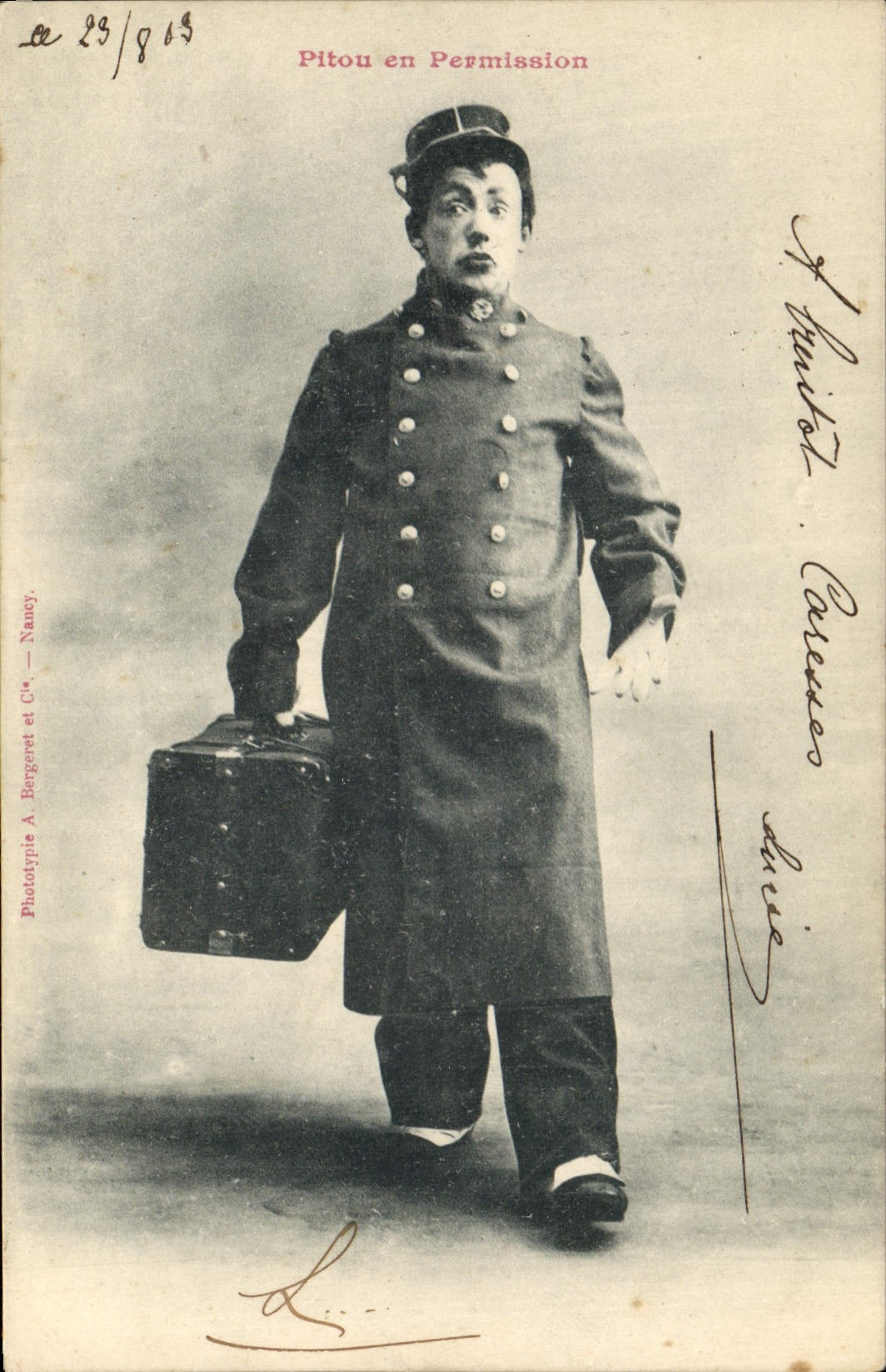 CPA Fantaisie Pitou en permission Militaria 