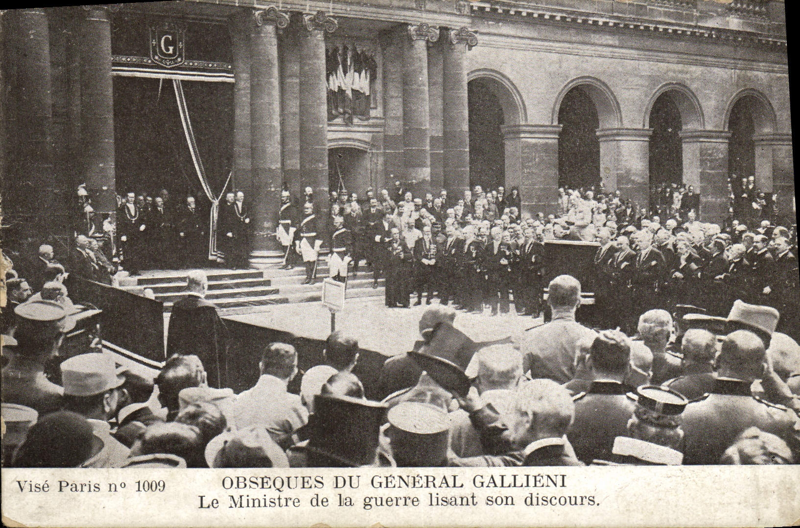 Funeral of General Gallieni — The Minister of War Reading His Speech — Visé Paris n° 1009