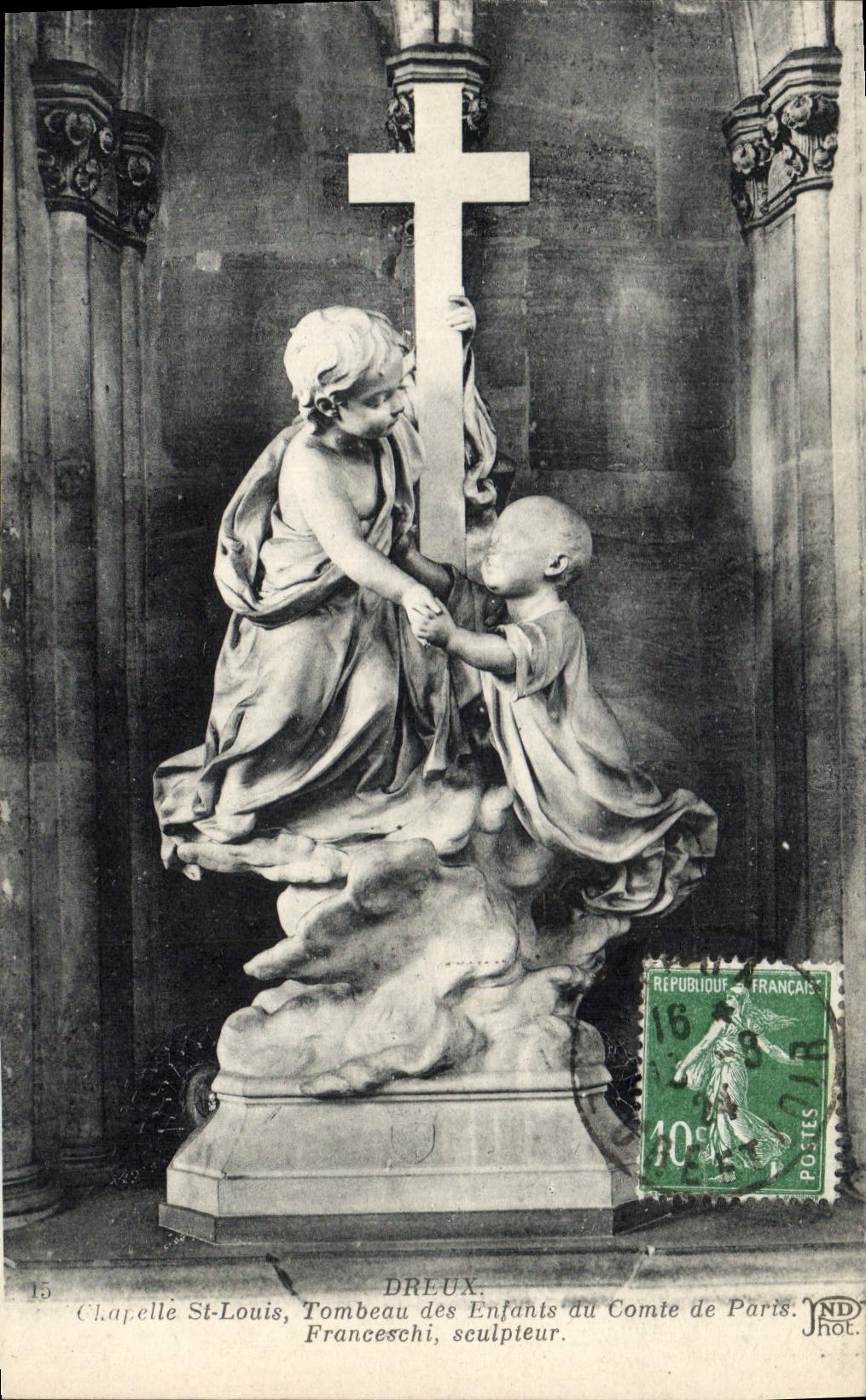 CPA Dreux Chapelle St Louis Tombeau des enfants du Comte de Paris 