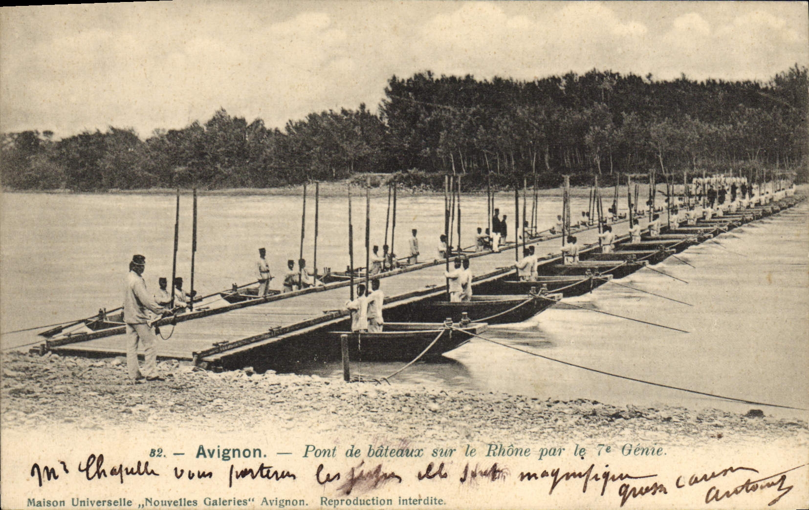 Avignon — Pont de bâteaux sur le Rhône par le 7e Génie — Maison Universelle « Nouvelles Galeries »