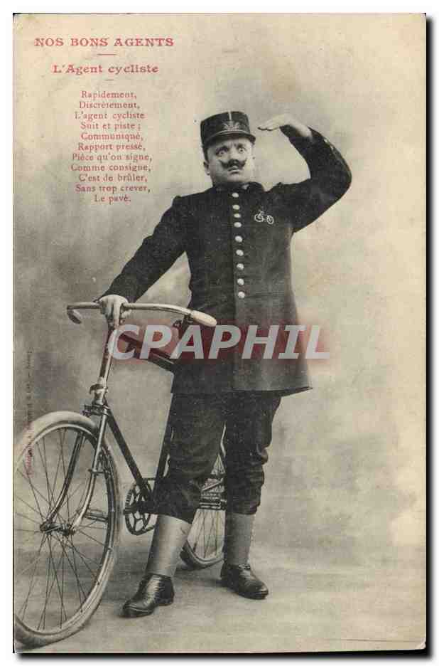 CPA Fantaisie Nos bons agents L'agent Cycle Velo Cycle 