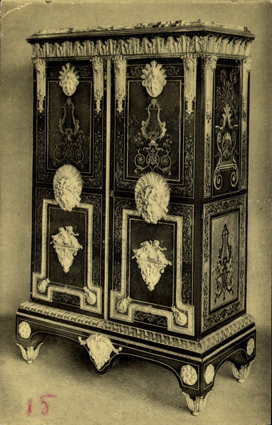Armoire en marqueterie — style André-Charles Boulle — éditée par Nathan, Paris — n° 304