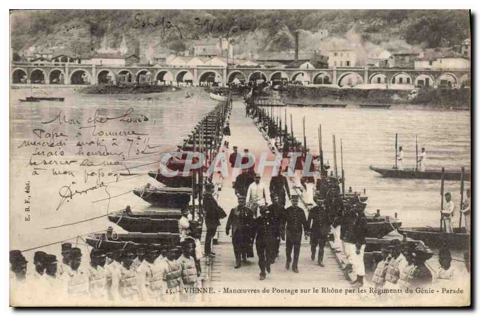 Vienne - Manœuvres de Pontage sur le Rhône par les Régiments du Génie - Parade