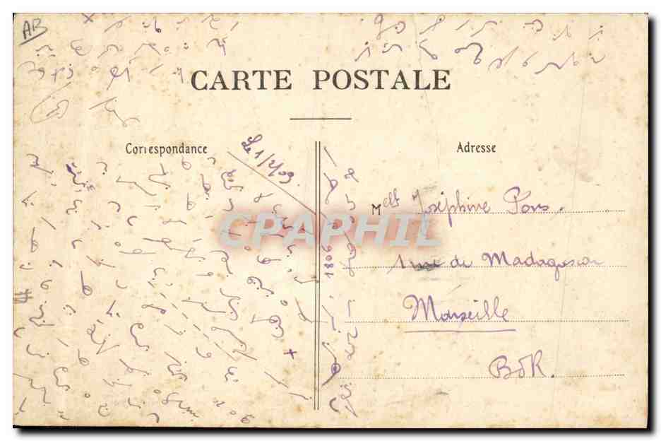 CPA Militaria Uniformes successifs portes par les eleves des Ecoles d'Arts et Metiers  — Rückseite