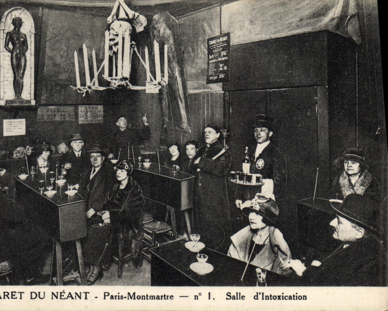 CPA Paris Cabaret du Neant Montmartre Salle d'intoxications 