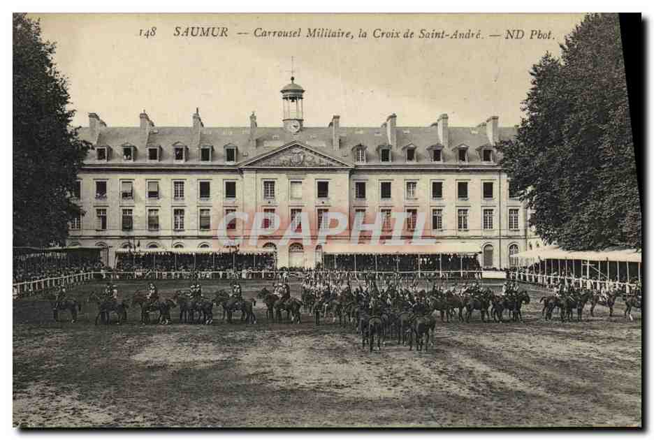 CPA Militaria Ecole Saumur Carrousel militaire la croix de Saint Andre 