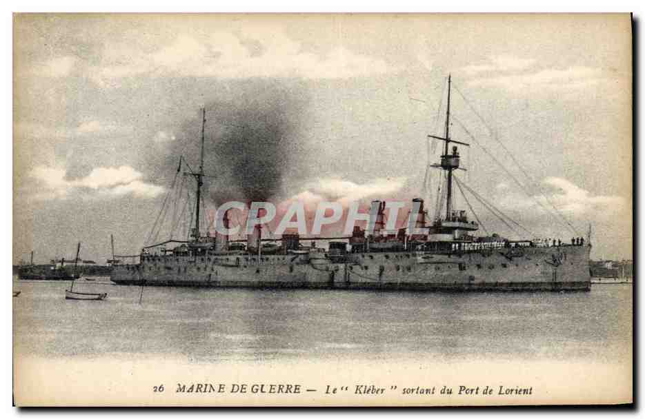CPA Bateau Le Kleber sortant du Port de Lorient