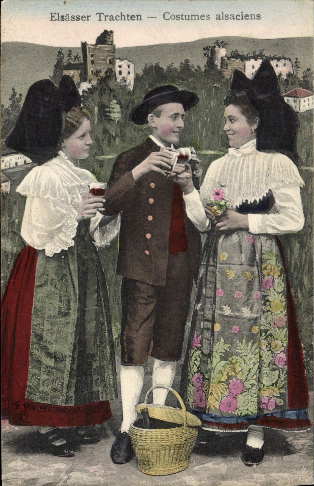 CPA Folklore Alsace Costumes Alsaciens