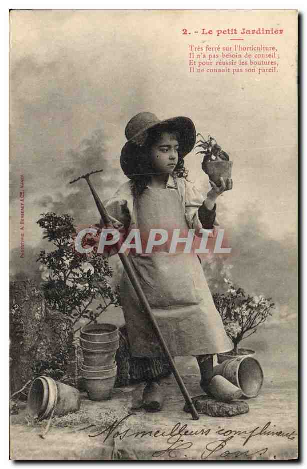 CPA Fantaisie Enfant Le petit jardinier 