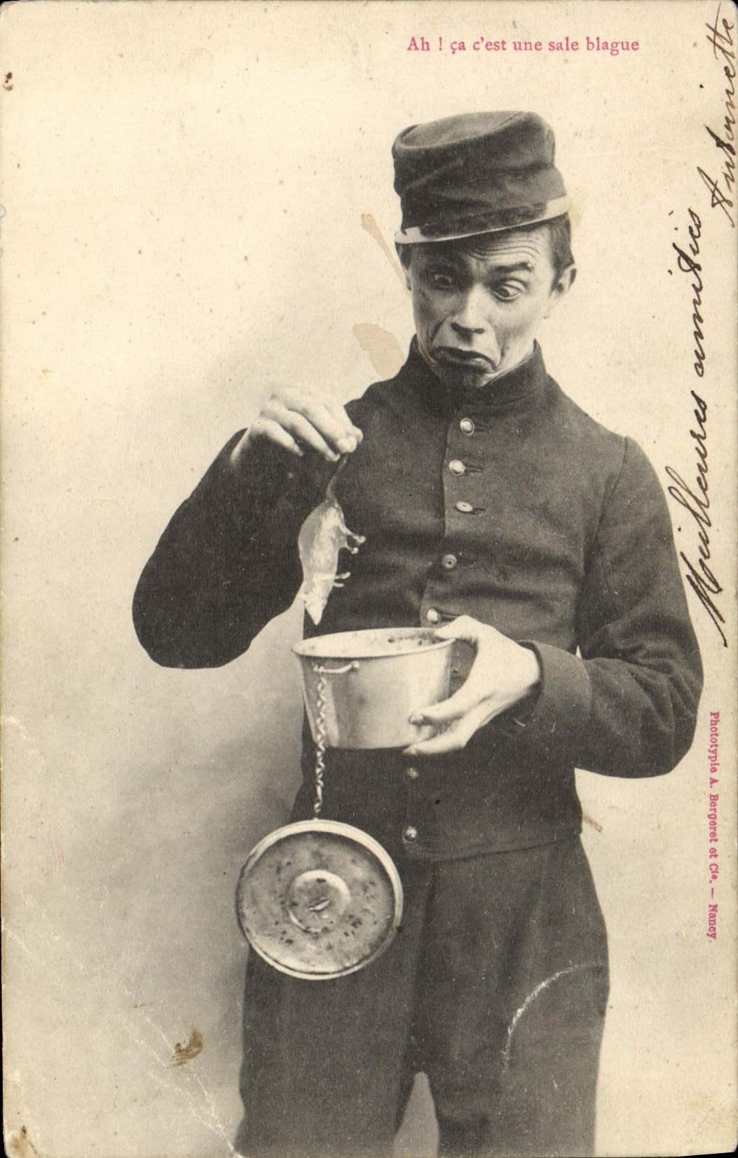 Soldat en uniforme — expression comique — Phototypie A. Borguet et Cie, Nancy