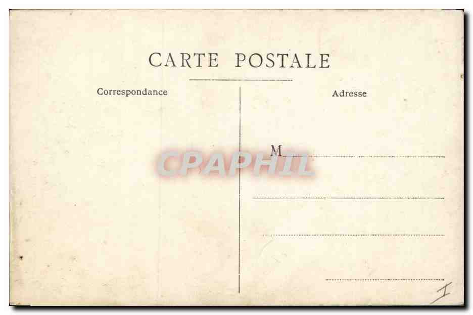 Soldat en uniforme — pose de studio — éditeur non identifié — Reverso