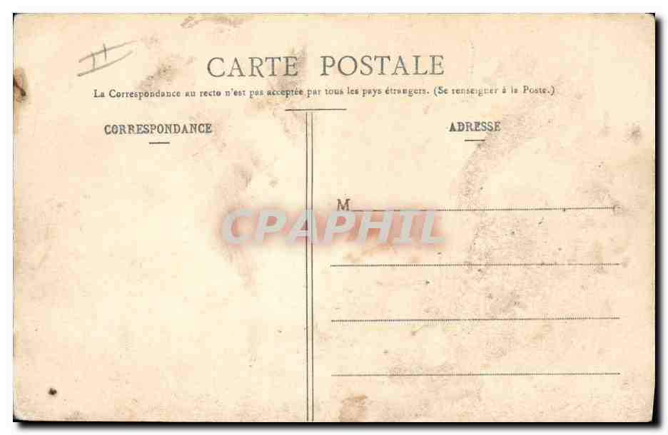 CPA Bateau St Nazaire Ateliers et chantiers de la Loire Apres le lancement Le cuirasse de 1er rang Liberte a l'estacade — Verso