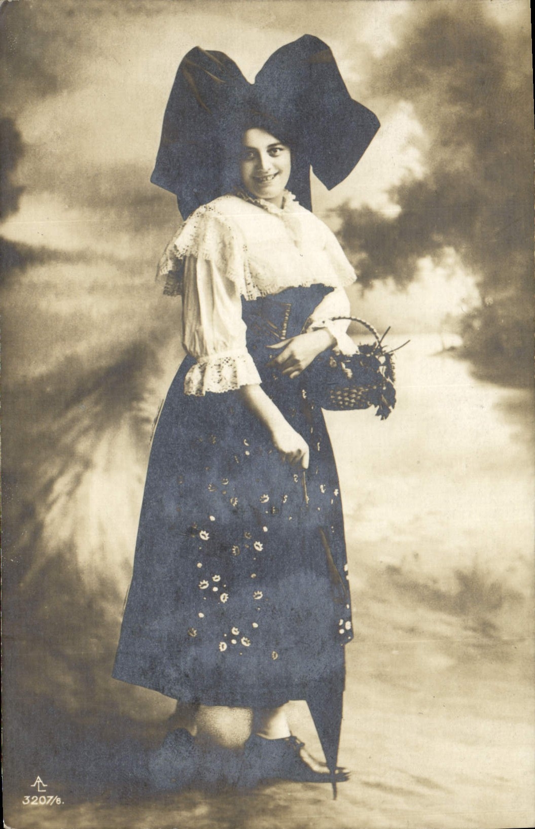 CPA Folklore Alsace Alsacienne