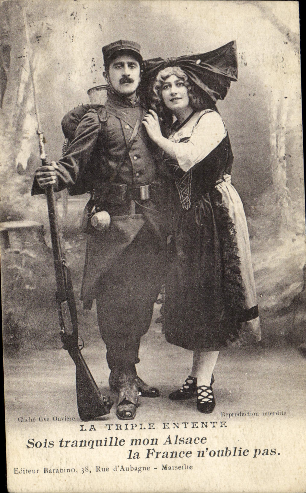 CPA Folklore Alsace Triple entente Militaria